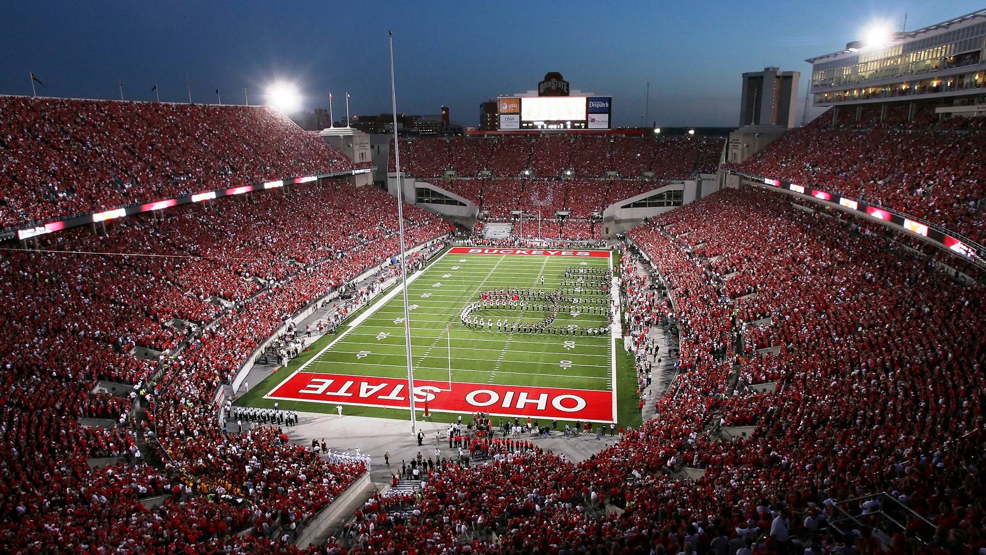 步行者击败雄鹿，关键一役中哈利伯顿三分雨不断，哈利伯顿球鞋