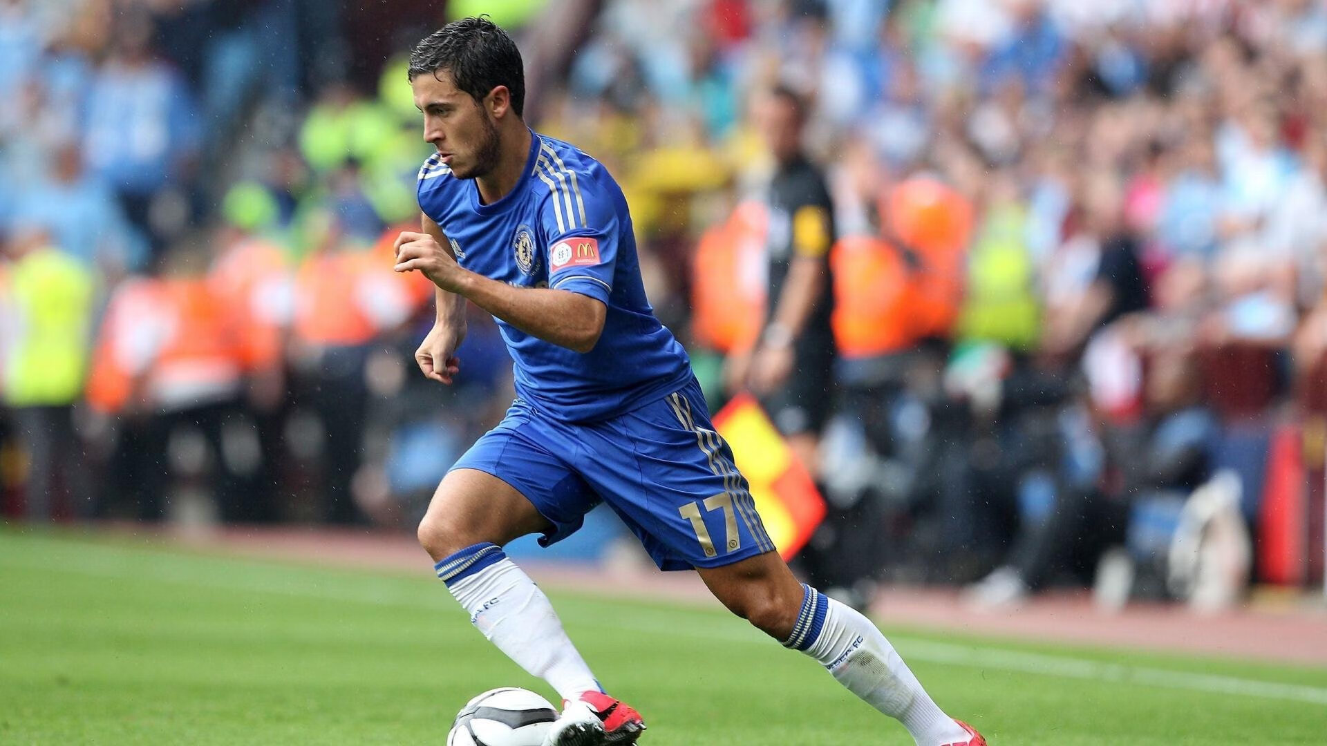 电竞行业的数字化转型，推动行业步入全新发展阶段，电竞产业的职业化发展